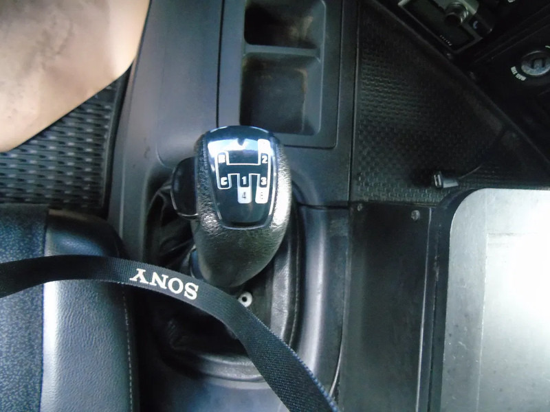 Kraanaga veoauto Scania P 420 + PALFINGER 32080 + STEERING + 6X2: pilt 10 Kraanaga veoauto Scania P 420 + PALFINGER 32080 + STEERING + 6X2: pilt 10