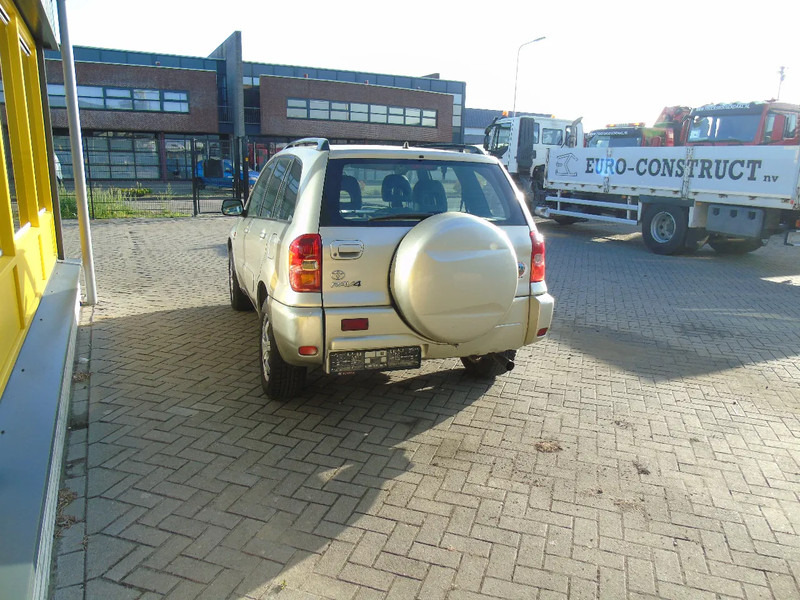 Toyota RAV4 + 4X4 + AUTOMAT + PETROL - Maastur: pilt 5 Toyota RAV4 + 4X4 + AUTOMAT + PETROL - Maastur: pilt 5