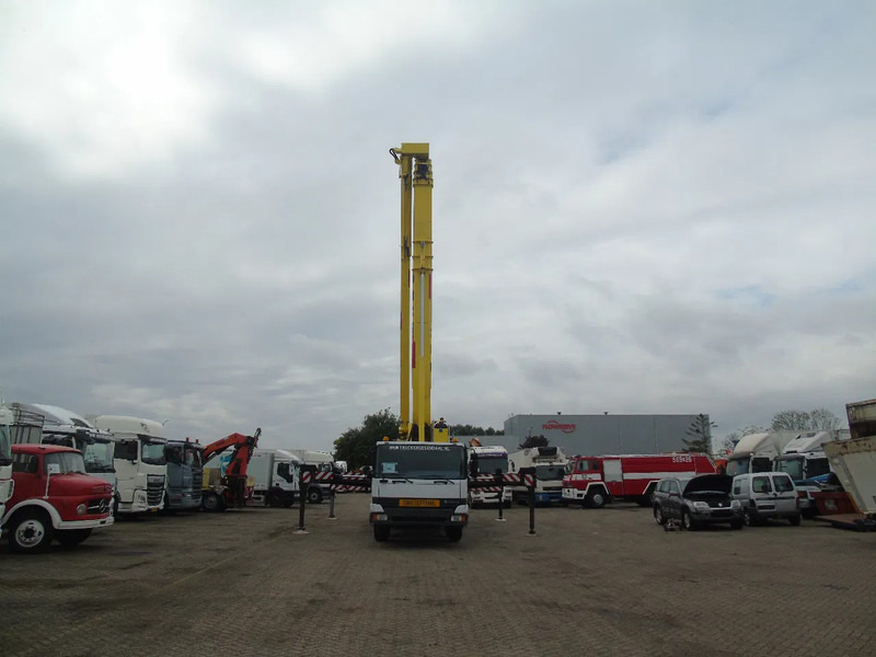 Veoauto Mercedes-Benz Actros 4148 + 84 meters + 10x4: pilt 6