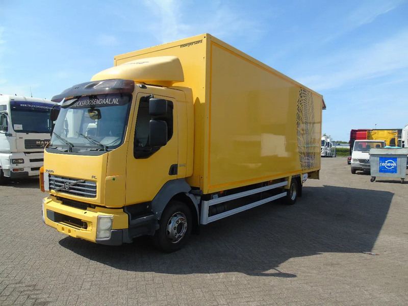 Volvo FL 240 + MANUAL + lift - Kasti veoauto: pilt 2 Volvo FL 240 + MANUAL + lift - Kasti veoauto: pilt 2