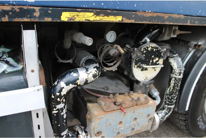 Volvo FM 12.340 + ADR + stokota 14.000L + manual - Vaakumveok: pilt 5 Volvo FM 12.340 + ADR + stokota 14.000L + manual - Vaakumveok: pilt 5