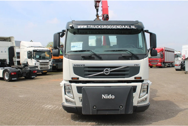 Volvo FM 330 + HMF 1035 + HOOKSYTEM HYVA + EURO 5 + 6X2 - Veoauto - kaablisüsteem, Kraanaga veoauto: pilt 3 Volvo FM 330 + HMF 1035 + HOOKSYTEM HYVA + EURO 5 + 6X2 - Veoauto - kaablisüsteem, Kraanaga veoauto: pilt 3