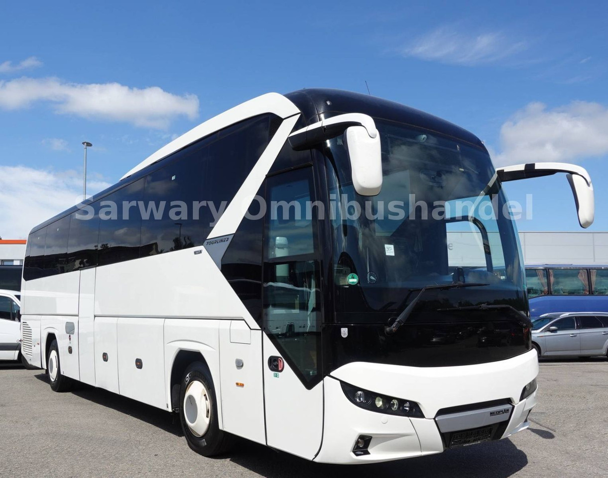 Neoplan Tourliner N 2216 SHD *P21*Tourismo*R07*51-Sitze* - Kaugsõidu buss: pilt 1 Neoplan Tourliner N 2216 SHD *P21*Tourismo*R07*51-Sitze* - Kaugsõidu buss: pilt 1