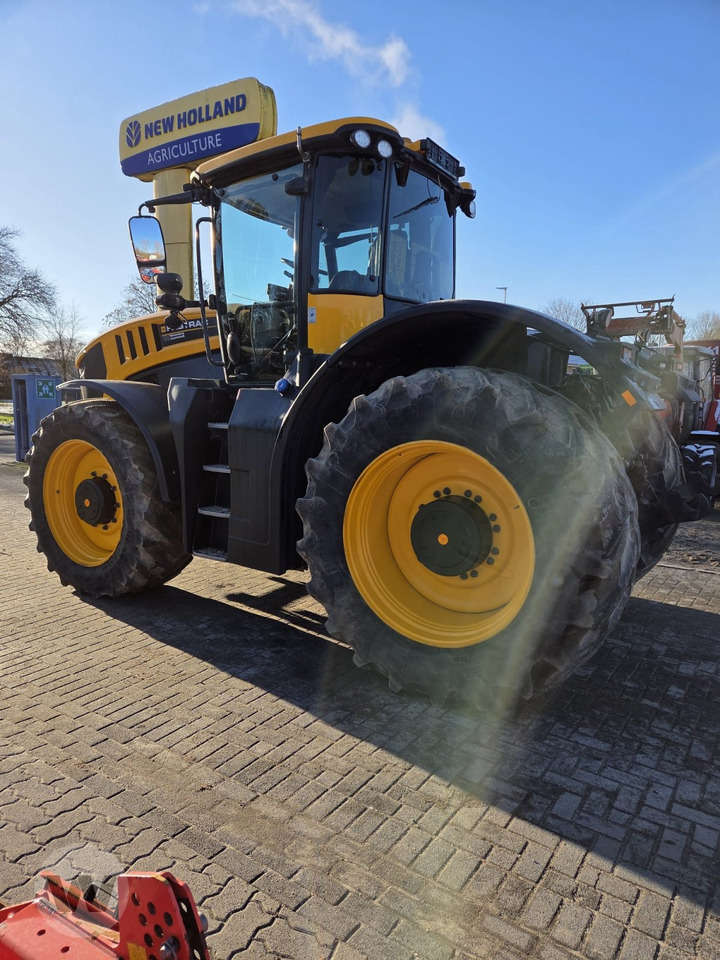 JCB FasTrac 8330 - Traktor: pilt 5 JCB FasTrac 8330 - Traktor: pilt 5