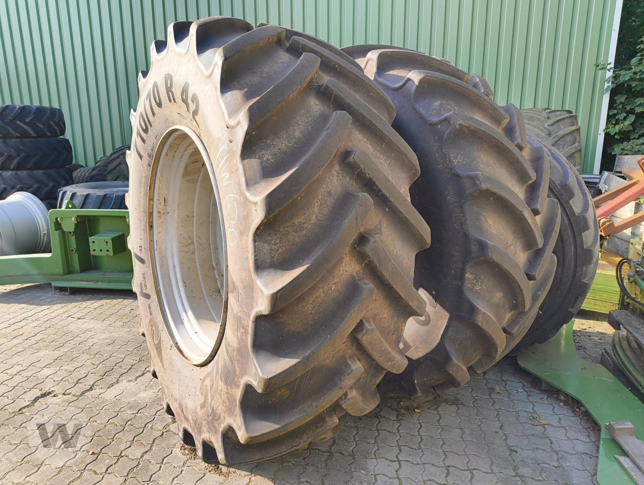 Mitas 710/70 R 42 - Komplektne ratas: pilt 1 Mitas 710/70 R 42 - Komplektne ratas: pilt 1