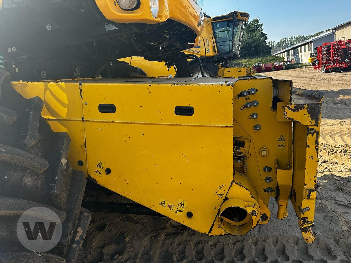 New Holland CR 9070 ELEV - Traktor: pilt 5 New Holland CR 9070 ELEV - Traktor: pilt 5