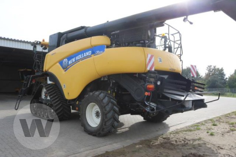 New Holland CR 9090 SCR - Kombain: pilt 2 New Holland CR 9090 SCR - Kombain: pilt 2