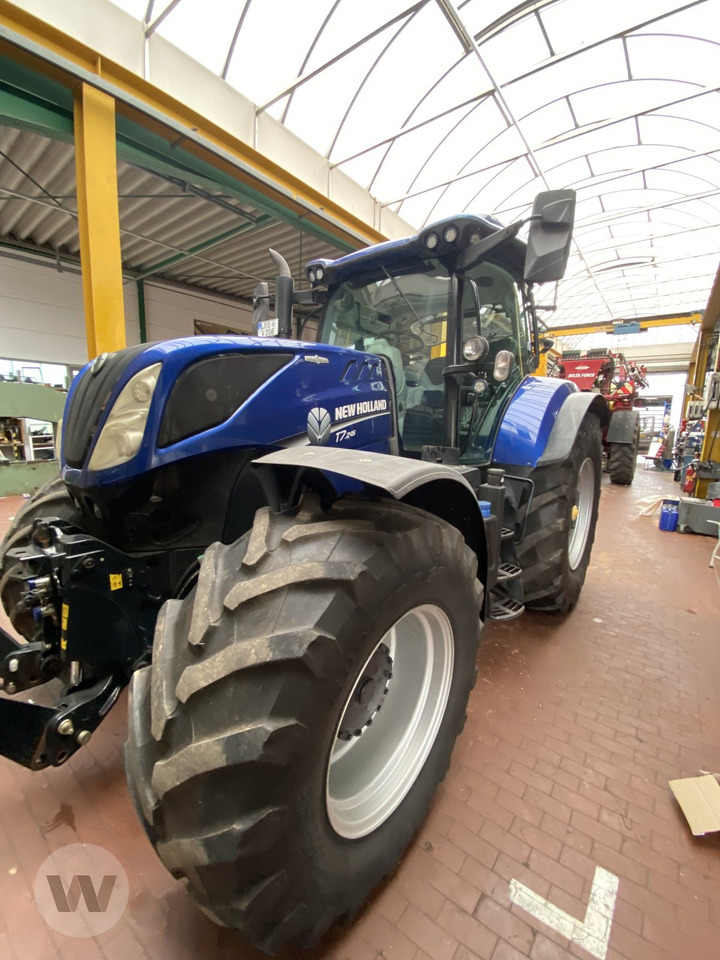 New Holland T 7.245 - Traktor: pilt 1 New Holland T 7.245 - Traktor: pilt 1