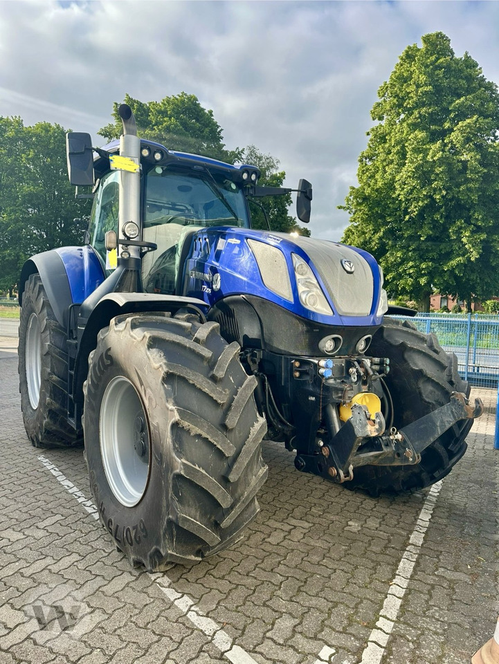 New Holland T 7.270 AC - Traktor: pilt 2 New Holland T 7.270 AC - Traktor: pilt 2