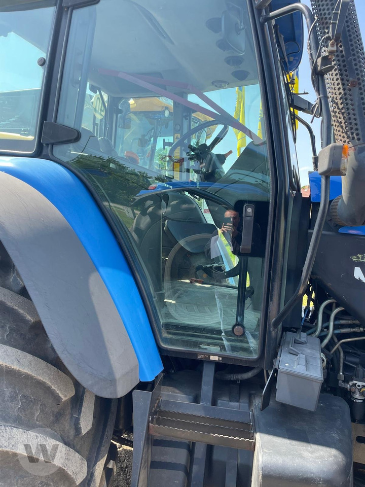 New Holland TM 190 - Traktor: pilt 2 New Holland TM 190 - Traktor: pilt 2