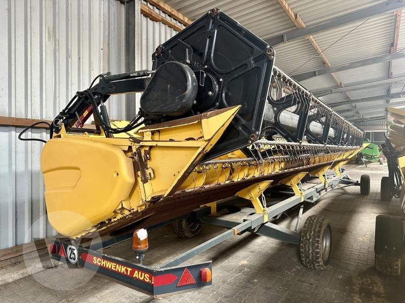 New Holland VARIFEED 35V - Kombaini päis: pilt 1 New Holland VARIFEED 35V - Kombaini päis: pilt 1