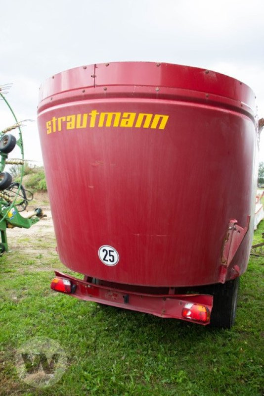 Strautmann Verti-Mix 1801 DOUBLE - Söödasegamisvanker: pilt 5 Strautmann Verti-Mix 1801 DOUBLE - Söödasegamisvanker: pilt 5