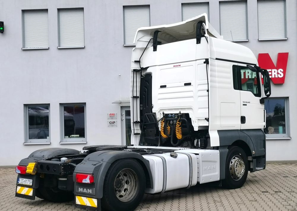 MAN TGX 18.440 STANDARD - Sadulveok: pilt 5 MAN TGX 18.440 STANDARD - Sadulveok: pilt 5