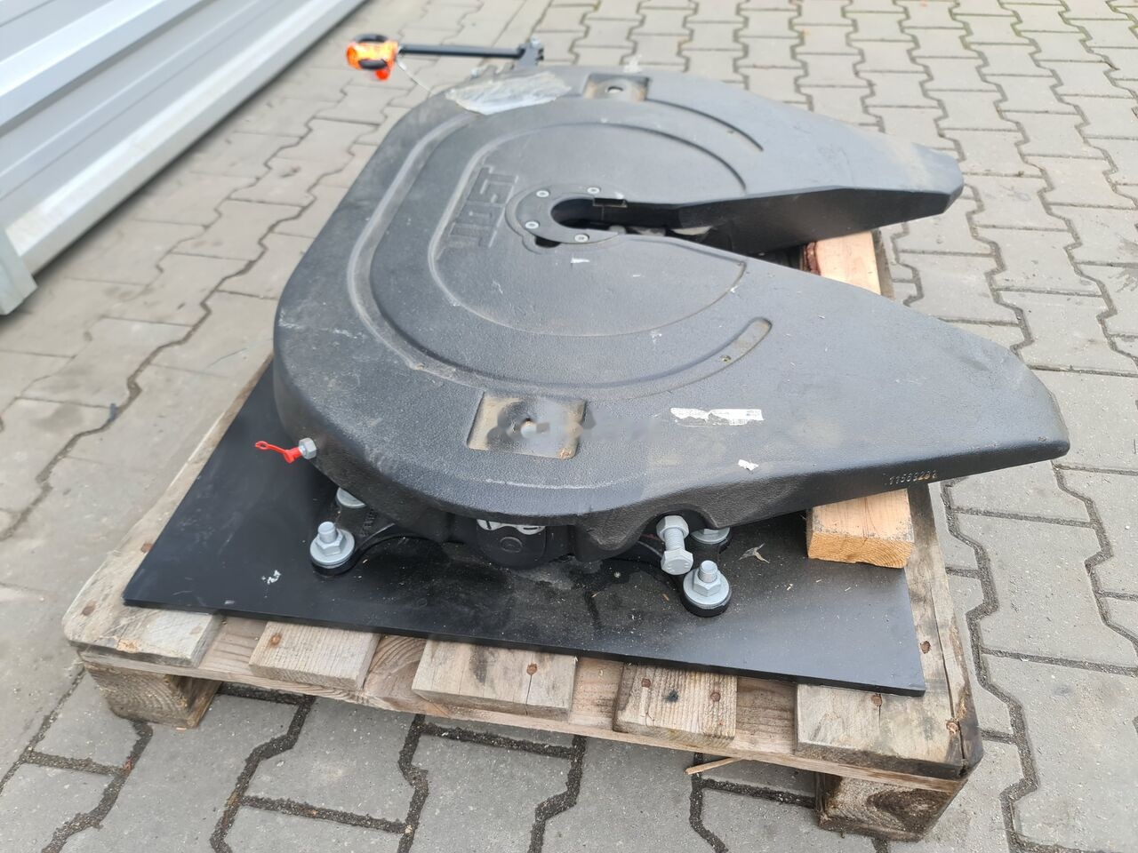 DAF MAN SCANIA VOLVO RENAULT IVECO FIFTH WHEEL / Jost JSK37ME140E1 JSK 37ME 140 MP 0815- 74 / WORLDWIDE DELIVERY - Sidurattad - Veoauto: pilt 3 DAF MAN SCANIA VOLVO RENAULT IVECO FIFTH WHEEL / Jost JSK37ME140E1 JSK 37ME 140 MP 0815- 74 / WORLDWIDE DELIVERY - Sidurattad - Veoauto: pilt 3