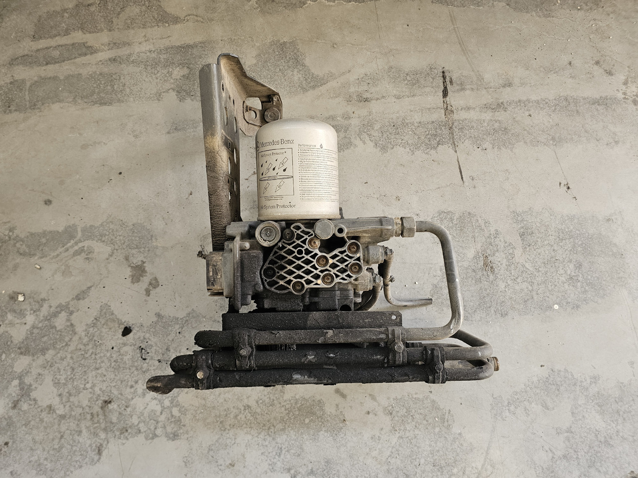 MERCEDES-BENZ ACTROS MP4 EURO 6 / AIR DRYIER / A0014460364 / K078214 - Piduriklapp: pilt 2 MERCEDES-BENZ ACTROS MP4 EURO 6 / AIR DRYIER / A0014460364 / K078214 - Piduriklapp: pilt 2