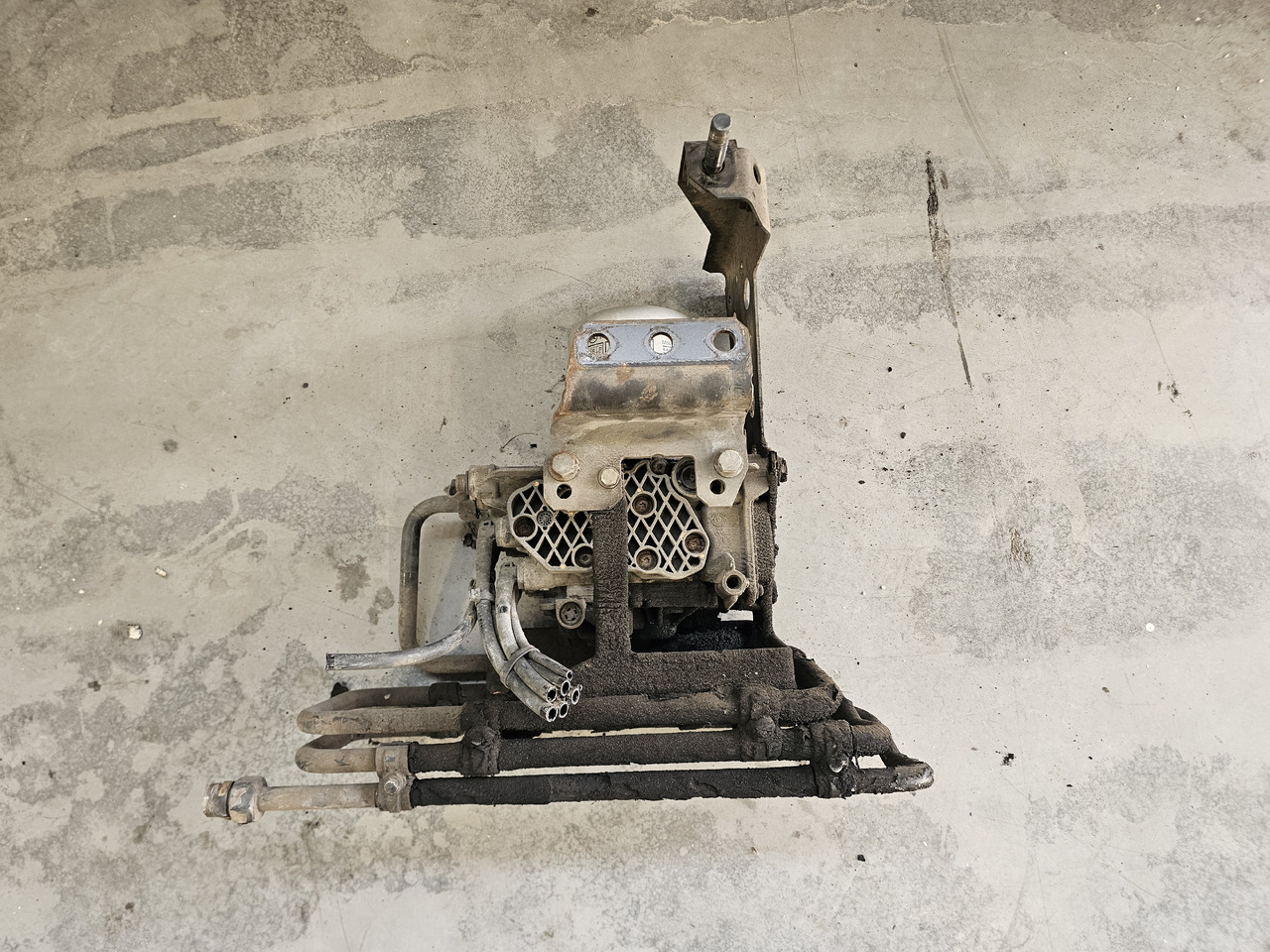 MERCEDES-BENZ ACTROS MP4 EURO 6 / AIR DRYIER / A0014460364 / K078214 - Piduriklapp: pilt 3 MERCEDES-BENZ ACTROS MP4 EURO 6 / AIR DRYIER / A0014460364 / K078214 - Piduriklapp: pilt 3