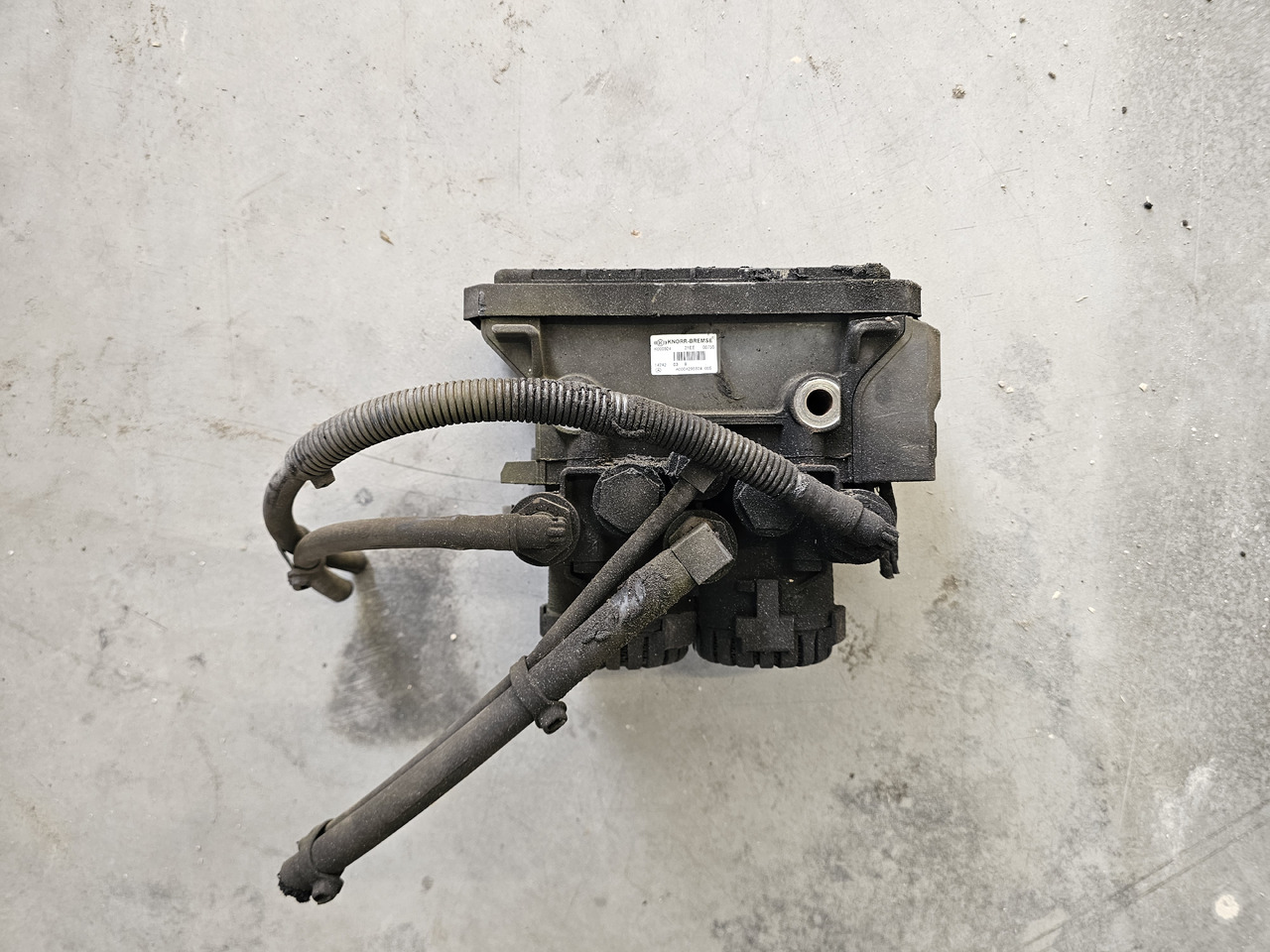 MERCEDES-BENZ ACTROS MP4 / REAR EBS VALVE / A0004295824 / K000924 - Piduriklapp: pilt 1 MERCEDES-BENZ ACTROS MP4 / REAR EBS VALVE / A0004295824 / K000924 - Piduriklapp: pilt 1