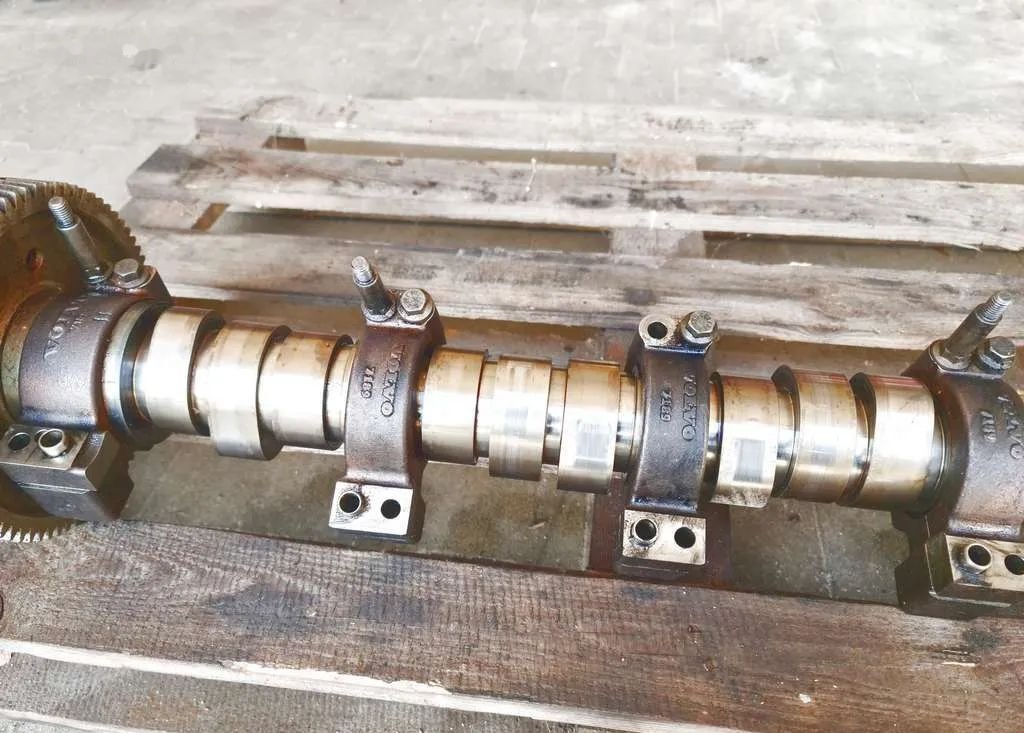 VOLVO FH12 D12 CAMSHAFT / 3165224 / WORLDWIDE DELIVERY - Nukkvõll - Veoauto: pilt 1 VOLVO FH12 D12 CAMSHAFT / 3165224 / WORLDWIDE DELIVERY - Nukkvõll - Veoauto: pilt 1