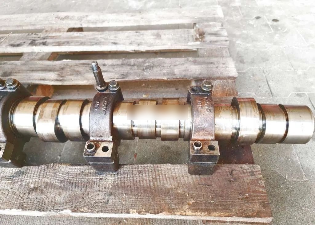 VOLVO FH12 D12 CAMSHAFT / 3165224 / WORLDWIDE DELIVERY - Nukkvõll - Veoauto: pilt 4 VOLVO FH12 D12 CAMSHAFT / 3165224 / WORLDWIDE DELIVERY - Nukkvõll - Veoauto: pilt 4