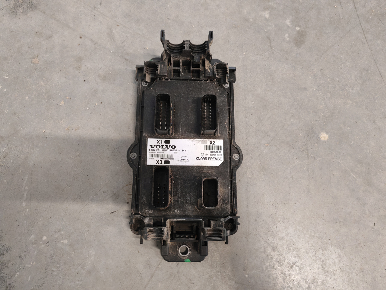 VOLVO FH5 FM5 EURO 6 / EBS CONTROL UNIT / 23050066 - Mootori juhtimisseade: pilt 2 VOLVO FH5 FM5 EURO 6 / EBS CONTROL UNIT / 23050066 - Mootori juhtimisseade: pilt 2