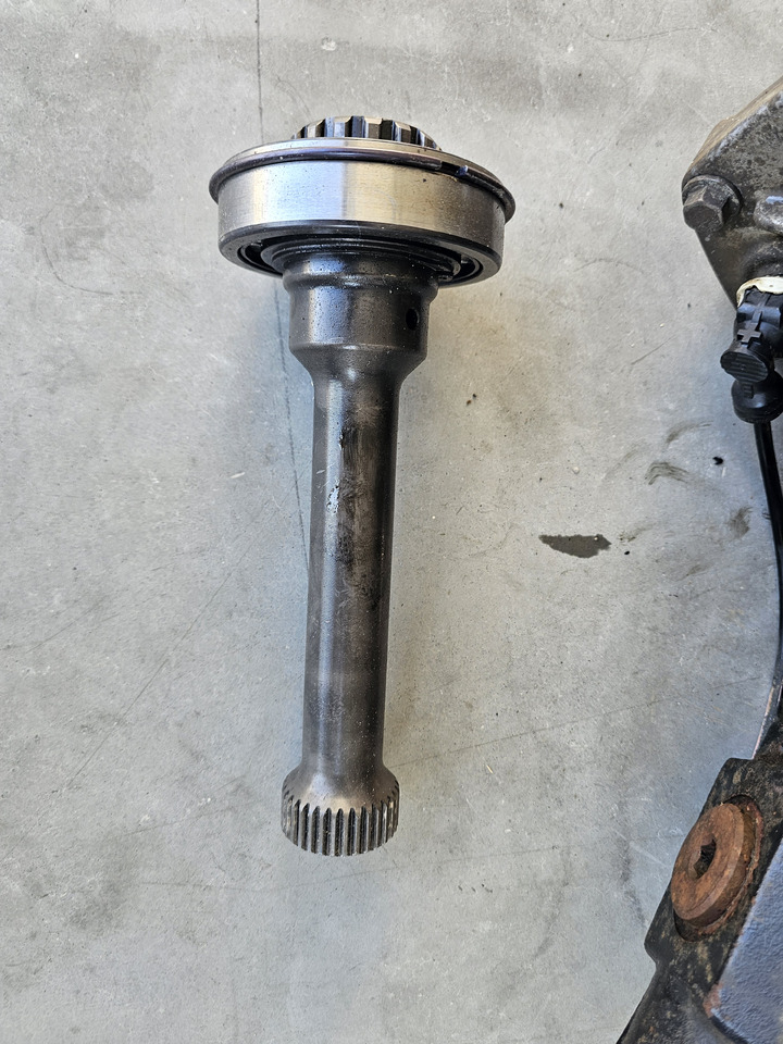 VOLVO HYDRAULIC SET PTO PUMP SHAFT / VOLVO FH FM FH4 FH5 / WORLDWIDE DELIVERY - Hüdraulika: pilt 3 VOLVO HYDRAULIC SET PTO PUMP SHAFT / VOLVO FH FM FH4 FH5 / WORLDWIDE DELIVERY - Hüdraulika: pilt 3
