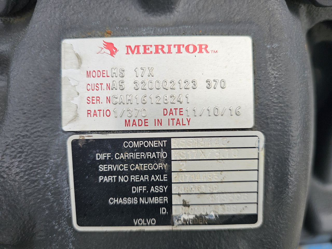 VOLVO / RENAULT COMPLETE REAR AXLE / MS17X / RSS1344C / ratio: 3.70 / NEW - NOT USED - Tagatelg: pilt 3 VOLVO / RENAULT COMPLETE REAR AXLE / MS17X / RSS1344C / ratio: 3.70 / NEW - NOT USED - Tagatelg: pilt 3