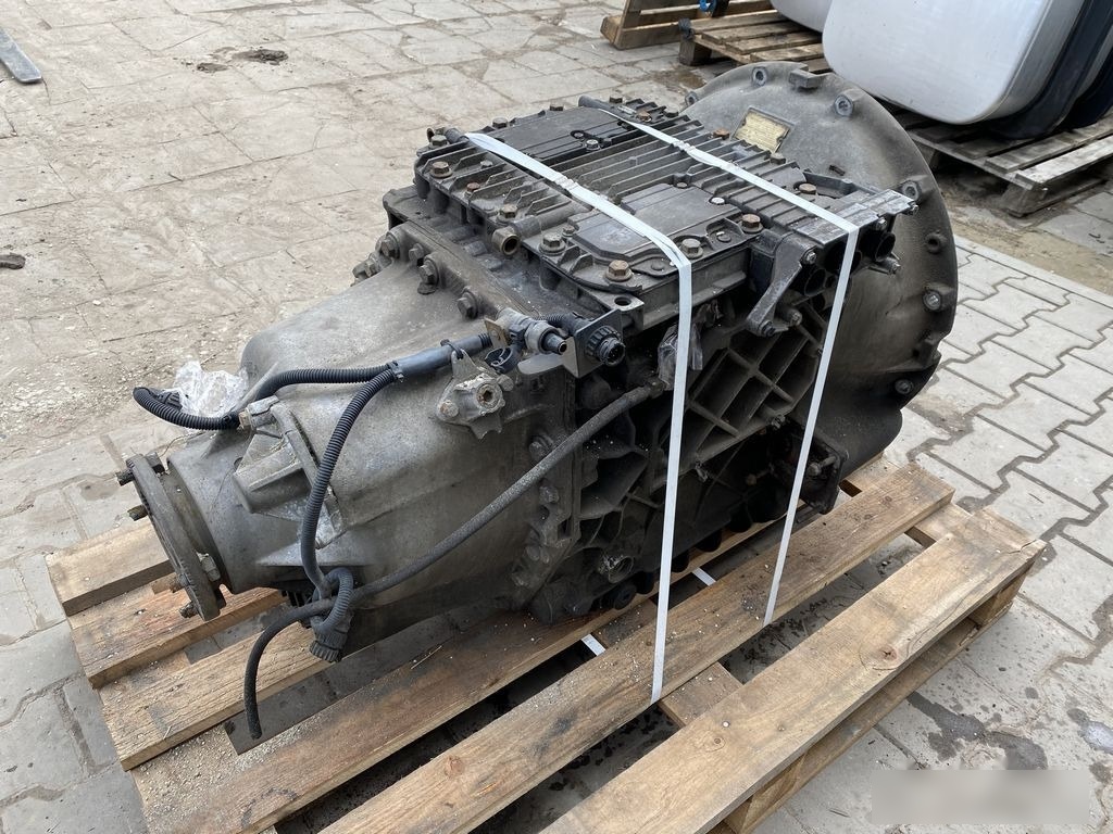 Volvo ISHIFT RENAULT PREMIUM MAGNUM DXI FH FM VT2412B Renault VT2412B - Käigukast - Veoauto: pilt 4 Volvo ISHIFT RENAULT PREMIUM MAGNUM DXI FH FM VT2412B Renault VT2412B - Käigukast - Veoauto: pilt 4