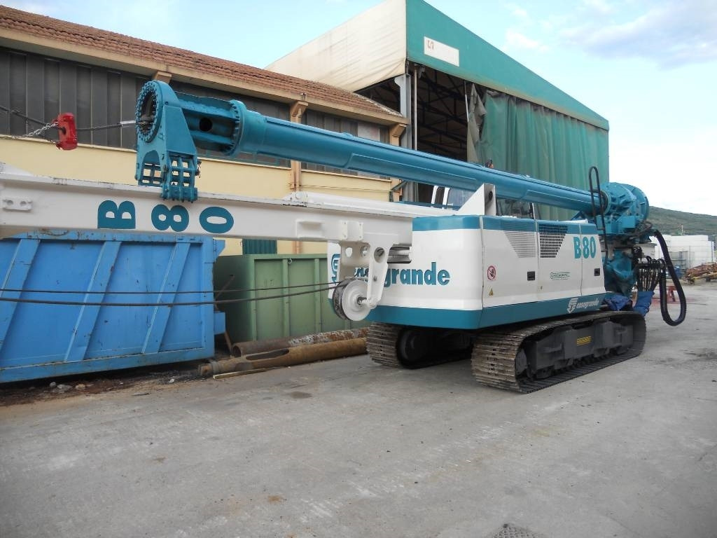 Casagrande B 80 - Ramm: pilt 1 Casagrande B 80 - Ramm: pilt 1