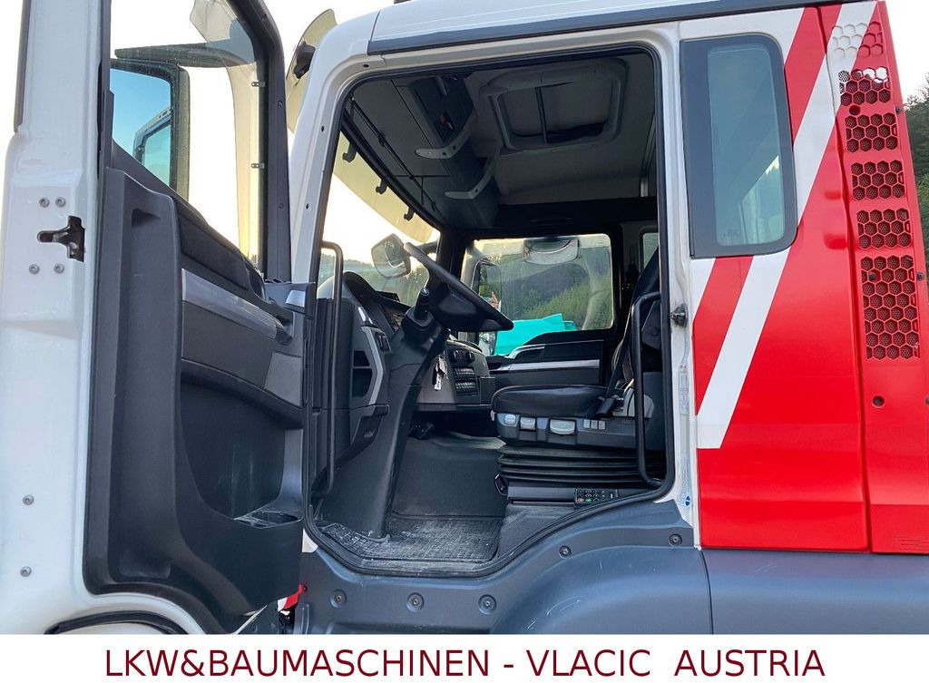 Kabiinišassiiga veoauto MAN TGS 26.440 6x2 mit Lift und Lenkachse: pilt 9