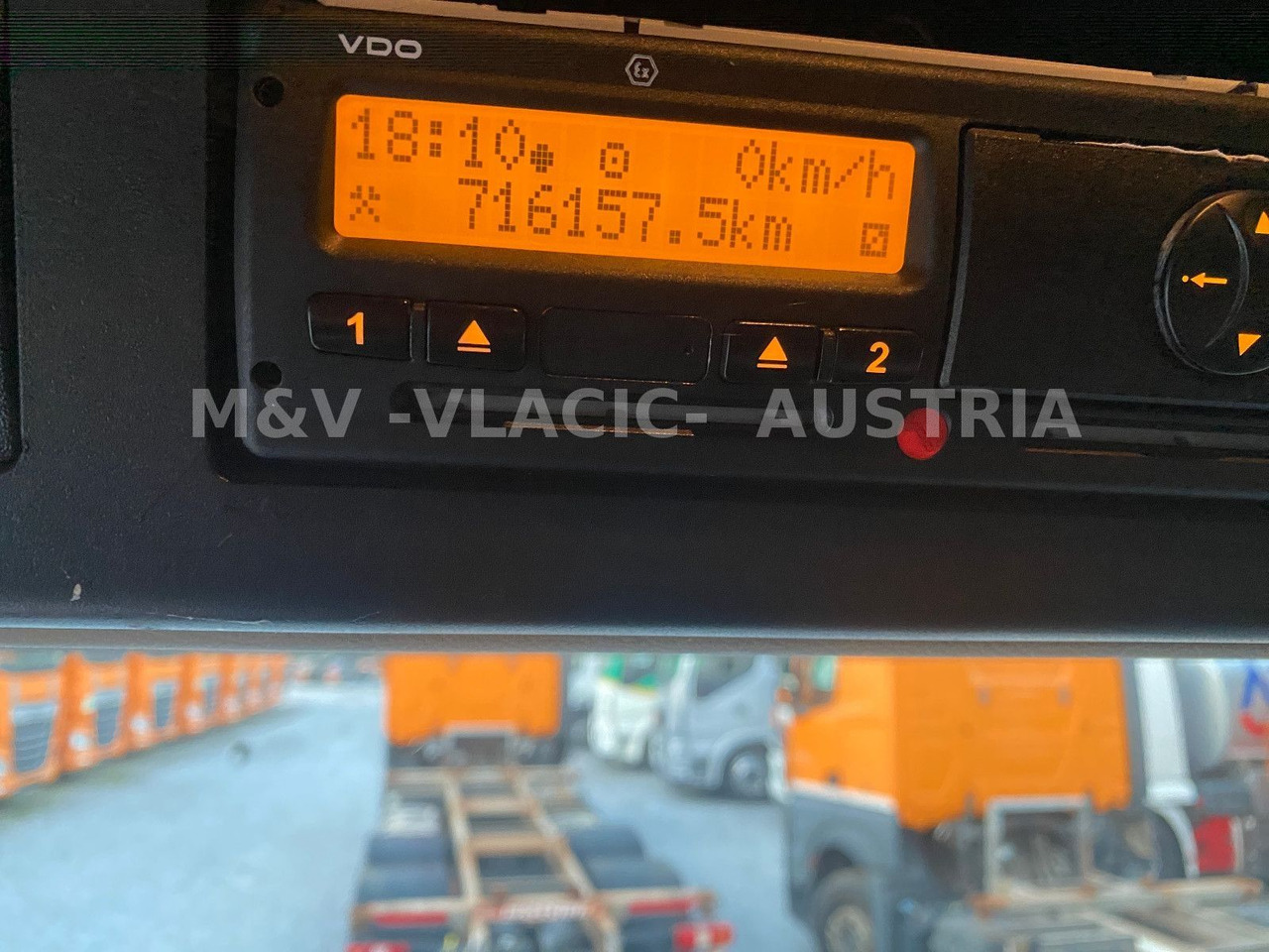 Mercedes-Benz 2542 - Konteinerveduk/ Tõstukiga veoauto: pilt 5 Mercedes-Benz 2542 - Konteinerveduk/ Tõstukiga veoauto: pilt 5