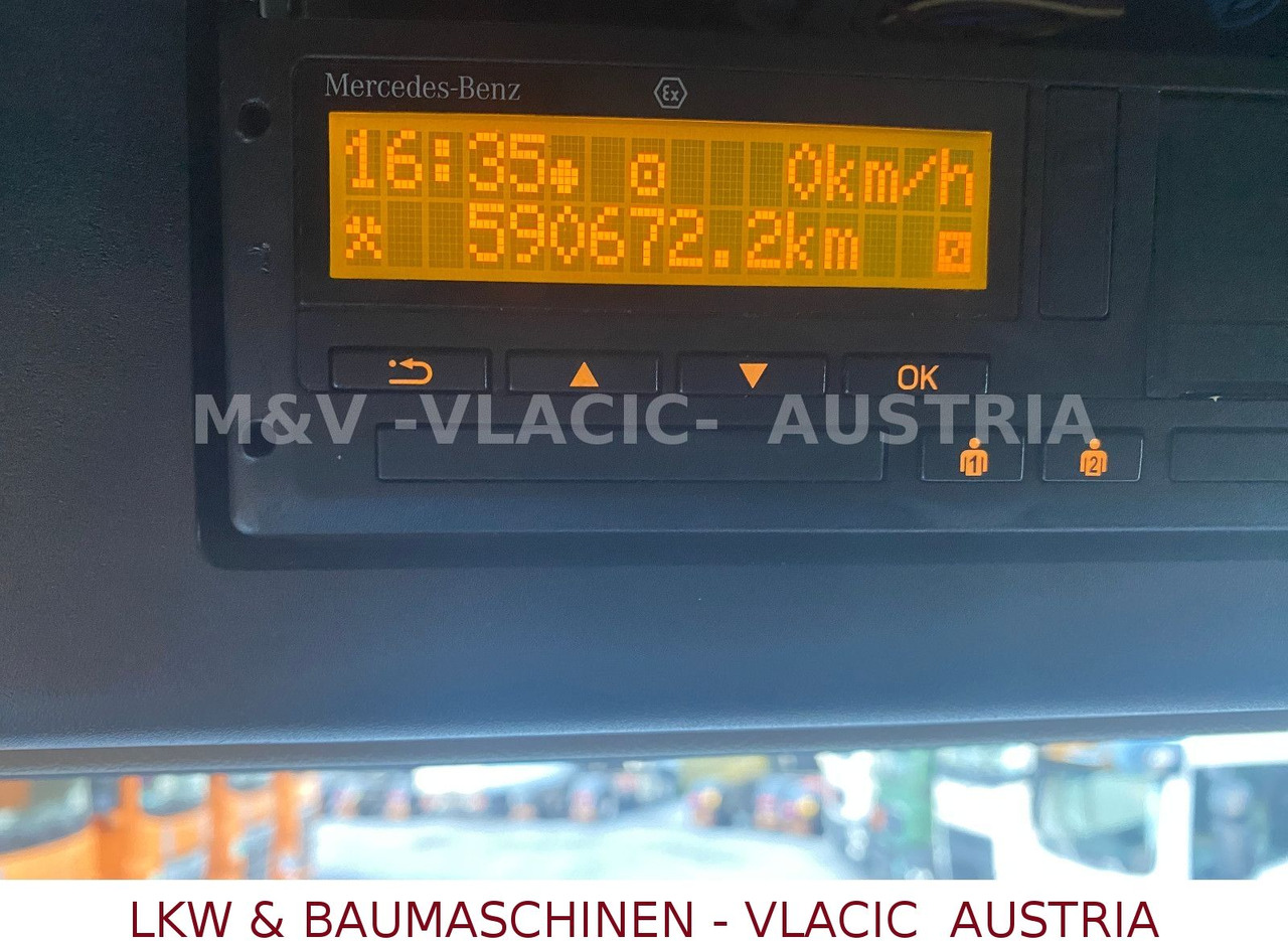 Mercedes-Benz Actros 2545 - Konteinerveduk/ Tõstukiga veoauto: pilt 4 Mercedes-Benz Actros 2545 - Konteinerveduk/ Tõstukiga veoauto: pilt 4