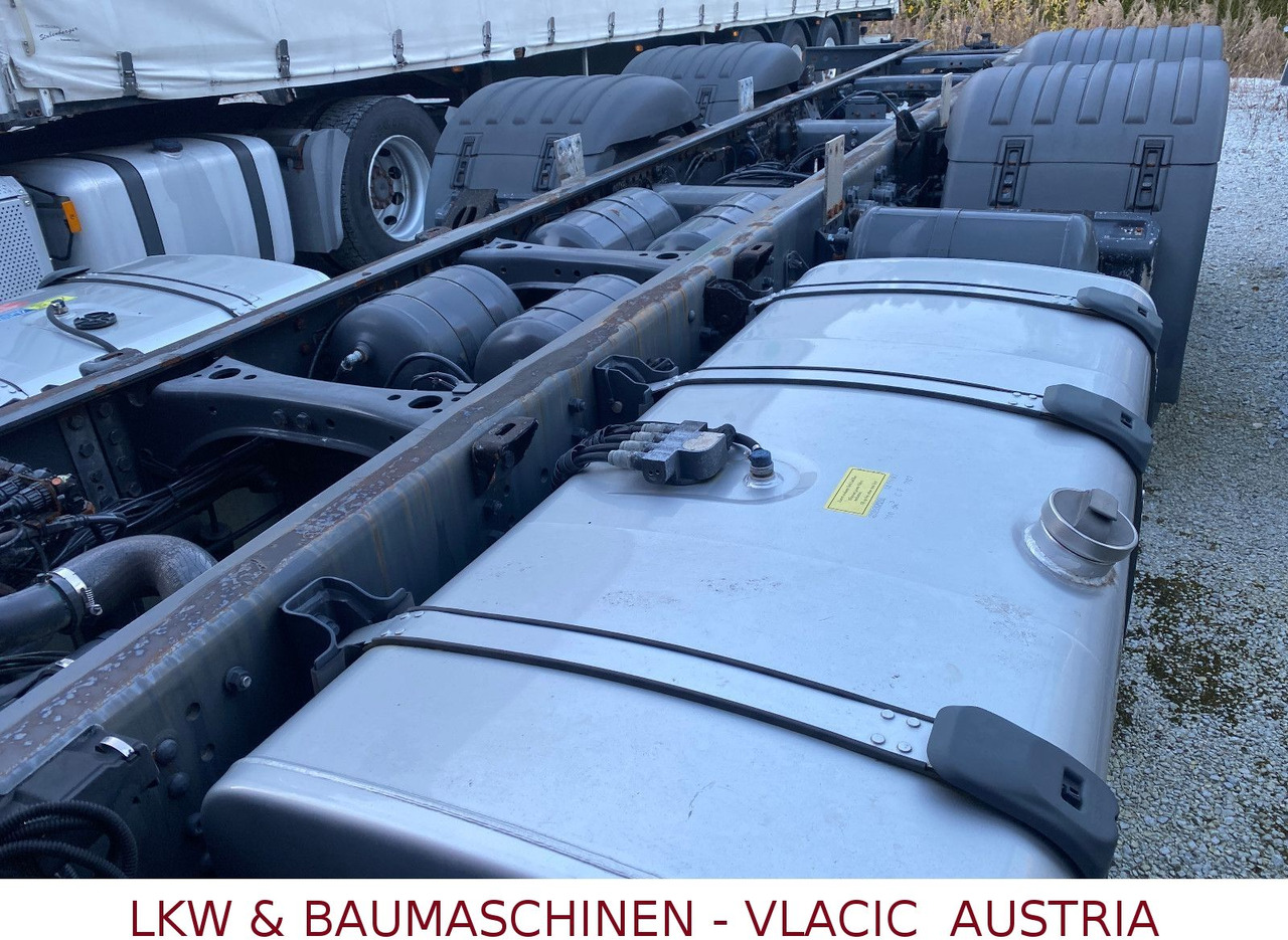 Scania R420 Fahrgestell - Kabiinišassiiga veoauto: pilt 3 Scania R420 Fahrgestell - Kabiinišassiiga veoauto: pilt 3