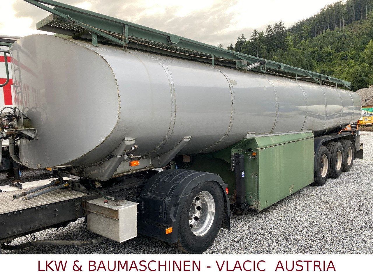 Schwarzmüller Tank für Öl transport - Tsistern poolhaagis: pilt 1 Schwarzmüller Tank für Öl transport - Tsistern poolhaagis: pilt 1