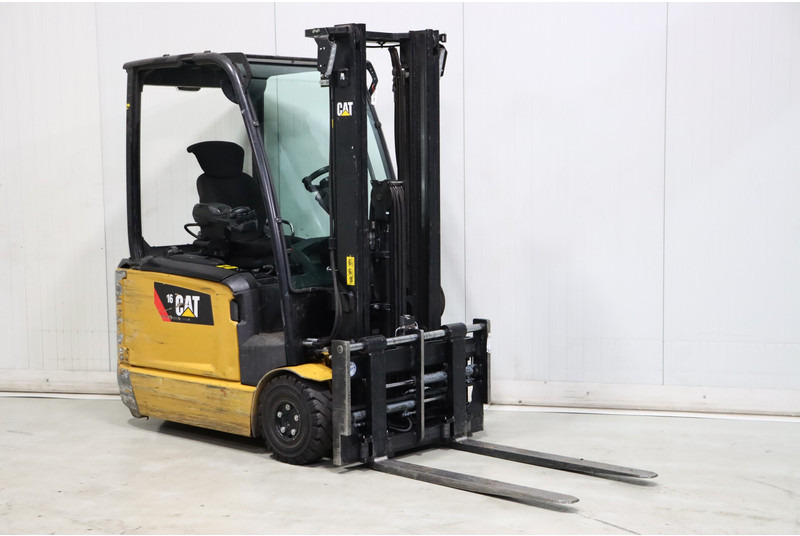 Caterpillar EP16ANT - Elektritõstuk: pilt 1 Caterpillar EP16ANT - Elektritõstuk: pilt 1