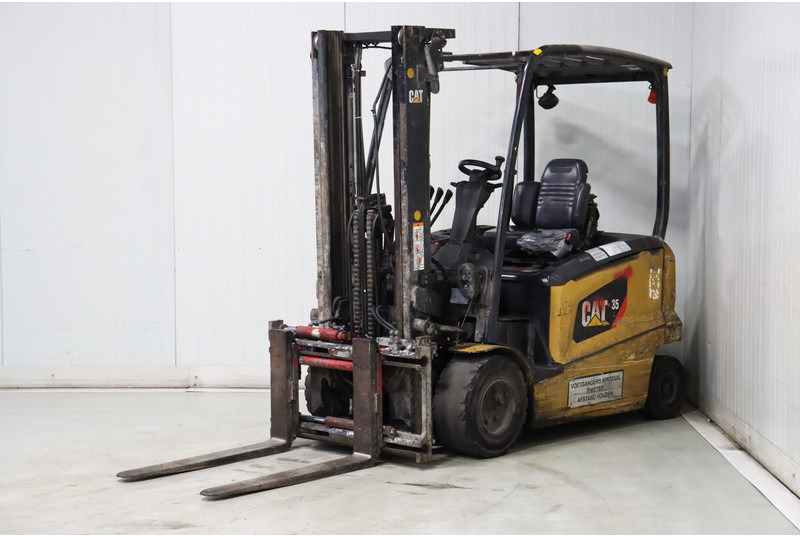 Caterpillar EP35N - Elektritõstuk: pilt 4 Caterpillar EP35N - Elektritõstuk: pilt 4