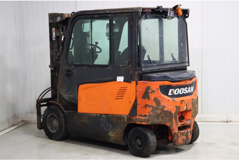 Doosan B35X-7 - Elektritõstuk: pilt 4 Doosan B35X-7 - Elektritõstuk: pilt 4