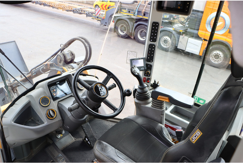 JCB 427 HT T4F - Laadur: pilt 2 JCB 427 HT T4F - Laadur: pilt 2