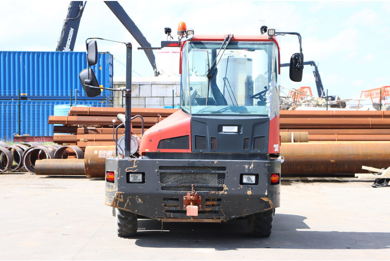 Kalmar TR618iA - Laotraktor: pilt 2 Kalmar TR618iA - Laotraktor: pilt 2