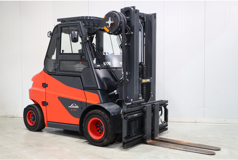 Linde E70-01 - Elektritõstuk: pilt 1 Linde E70-01 - Elektritõstuk: pilt 1