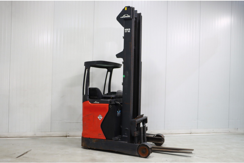 Linde R16-01 - Lükandmastiga tõstuk: pilt 1 Linde R16-01 - Lükandmastiga tõstuk: pilt 1