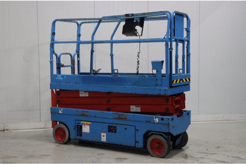 Mantall XE80C - Käärlift: pilt 1 Mantall XE80C - Käärlift: pilt 1