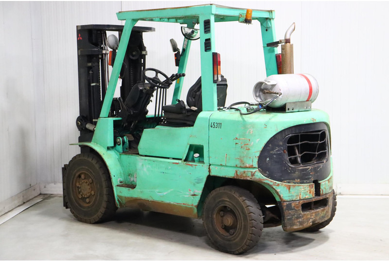 Mitsubishi FG40K - Gaasitõstuk: pilt 4 Mitsubishi FG40K - Gaasitõstuk: pilt 4