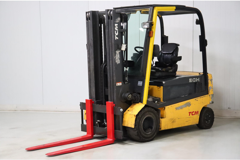 UniCarriers G1Q2L30H - Elektritõstuk: pilt 3 UniCarriers G1Q2L30H - Elektritõstuk: pilt 3