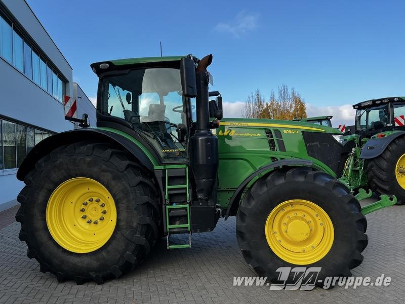 John Deere 6250R ULTIMATE CommandPro - Traktor: pilt 4 John Deere 6250R ULTIMATE CommandPro - Traktor: pilt 4