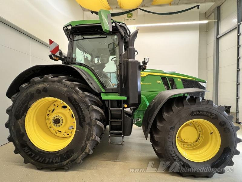 John Deere 7R 330 - Traktor: pilt 4 John Deere 7R 330 - Traktor: pilt 4