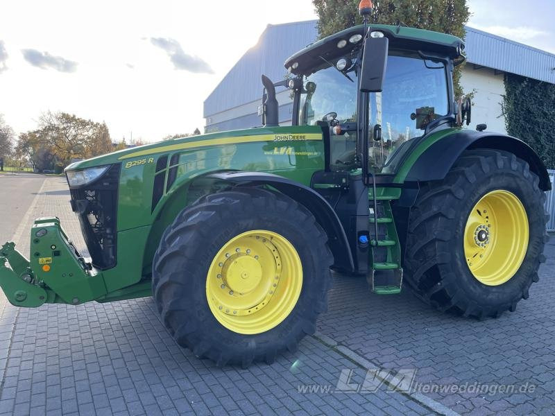 John Deere 8295R FH+FZW - Traktor: pilt 3 John Deere 8295R FH+FZW - Traktor: pilt 3