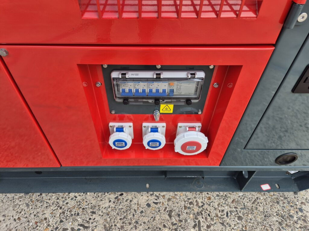 ASHITA AG3-80 - Generaatorikomplekt: pilt 5 ASHITA AG3-80 - Generaatorikomplekt: pilt 5