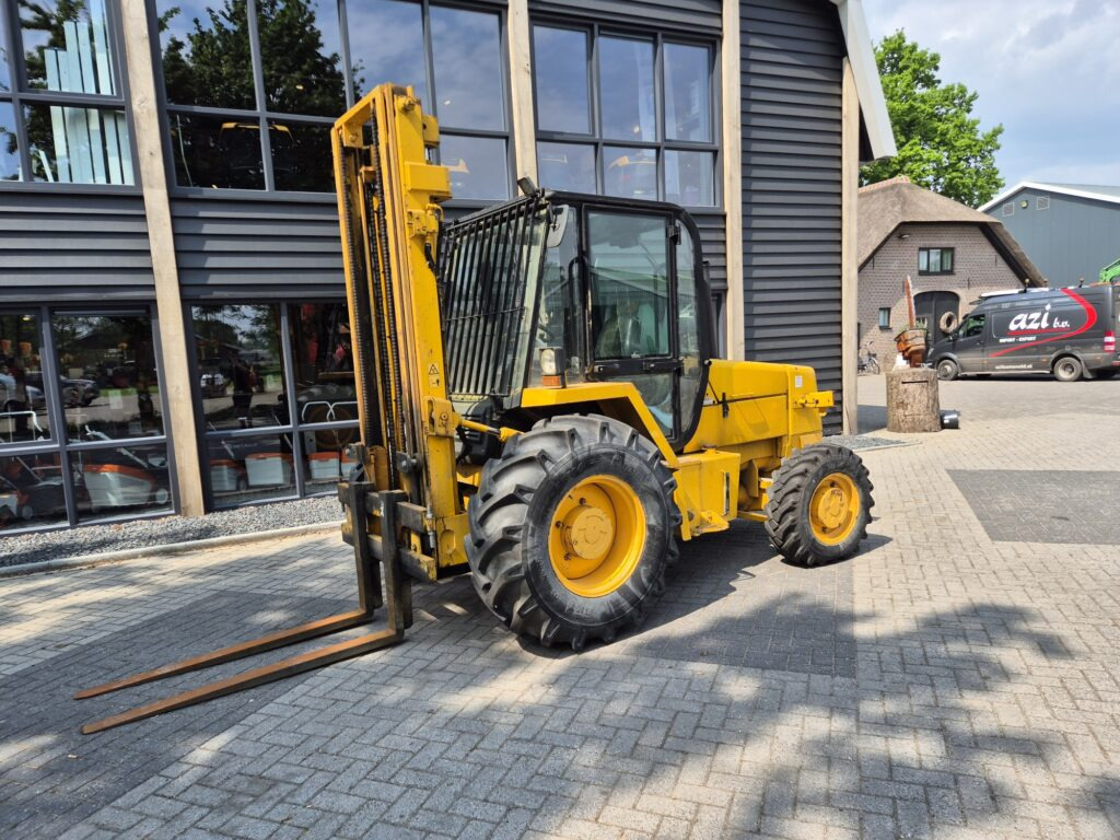 JCB 926 roughterrain forklift - Diiseltõstuk: pilt 2 JCB 926 roughterrain forklift - Diiseltõstuk: pilt 2