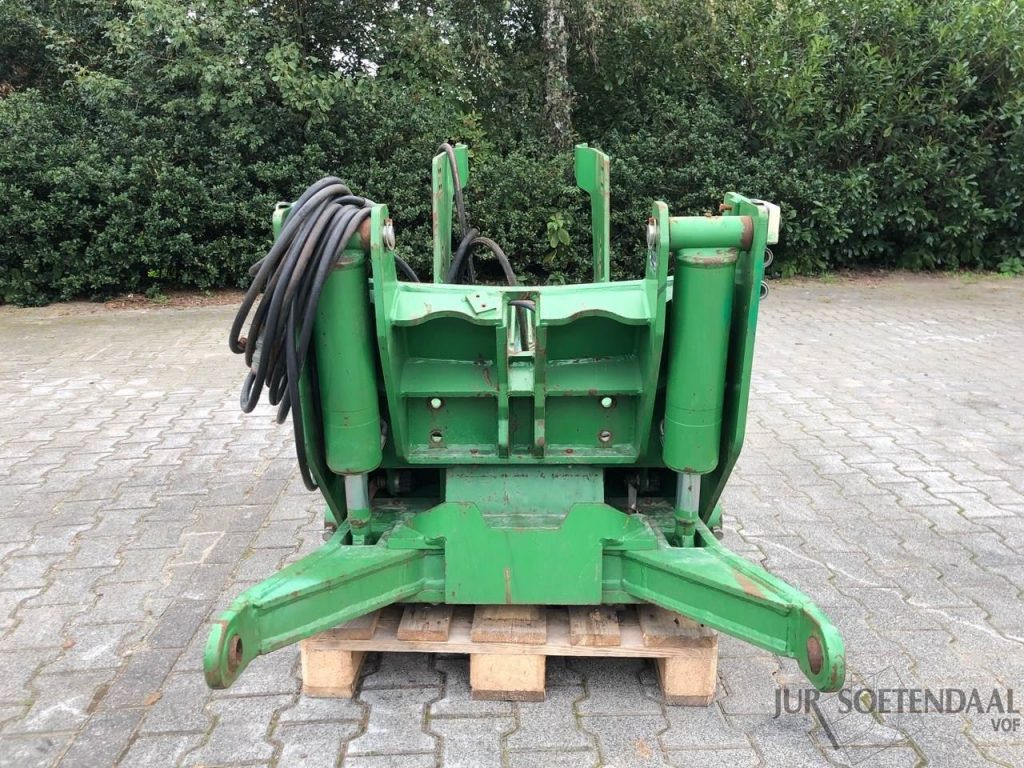 JOHN DEERE frontlinkage - Traktor: pilt 1 JOHN DEERE frontlinkage - Traktor: pilt 1