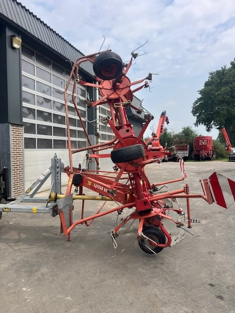 LELY 675 tedder - Kaarutaja/ Reha: pilt 3 LELY 675 tedder - Kaarutaja/ Reha: pilt 3